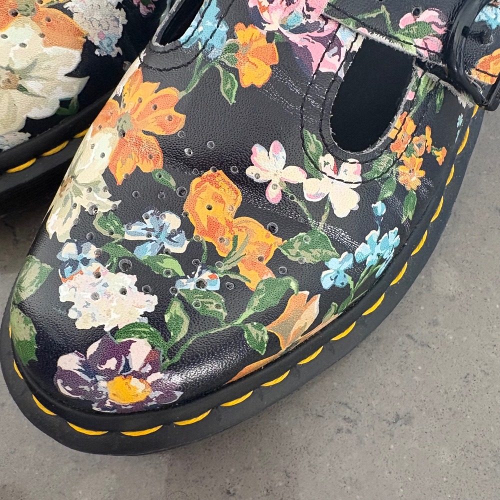 Dr. Martens Darcy Mary Jane Shoes Dark Floral 8065 Black Double Strap
Chunky 6 - Picture 10 of 12